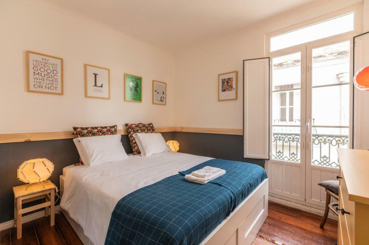 Fantastic Family Apartment In Estrela Lisbona Esterno foto