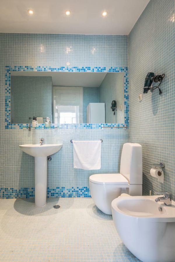 Fantastic Family Apartment In Estrela Lisbona Esterno foto